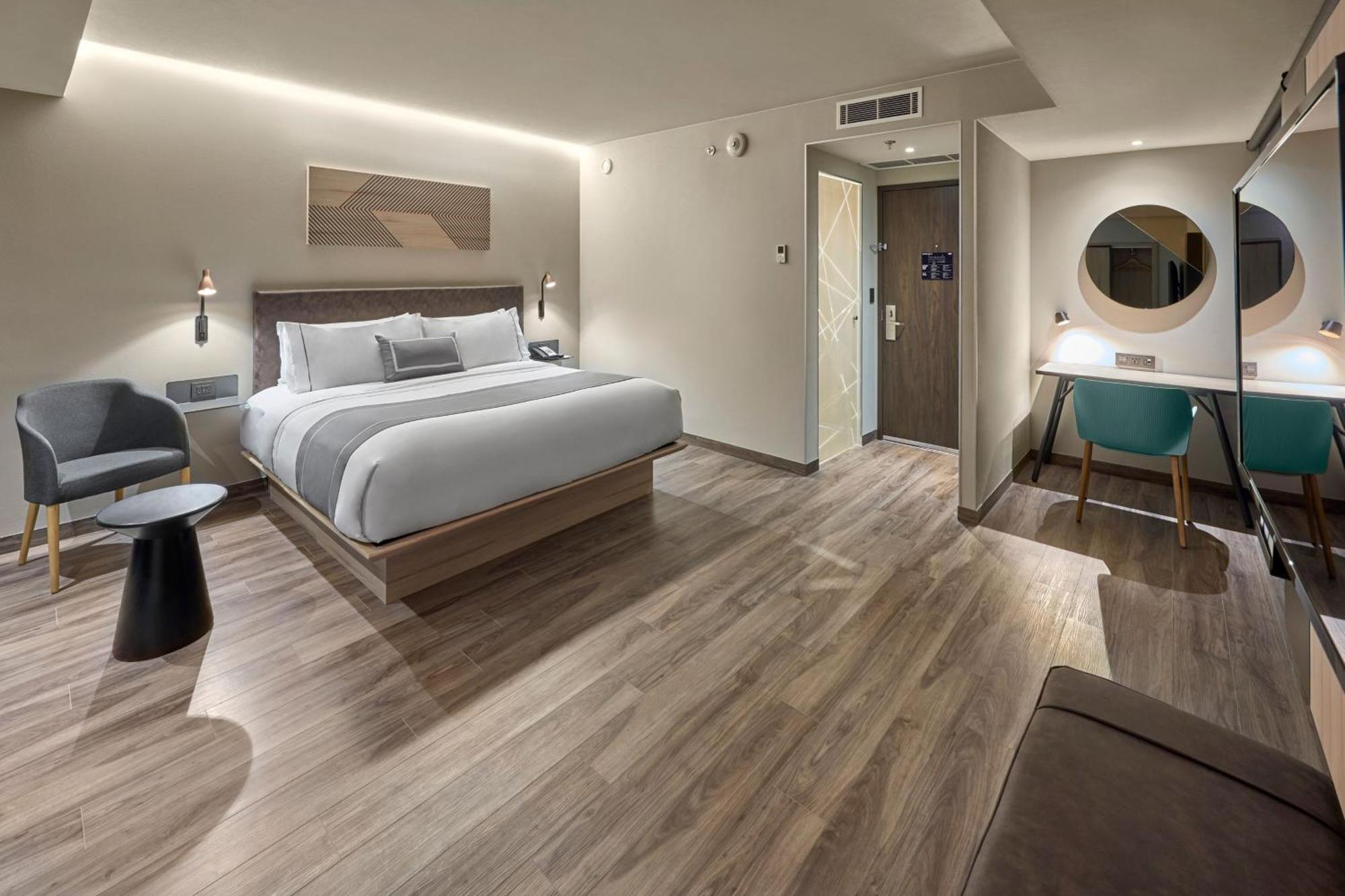 City Express Plus By Marriott Ciudad De Mexico Interlomas Extérieur photo