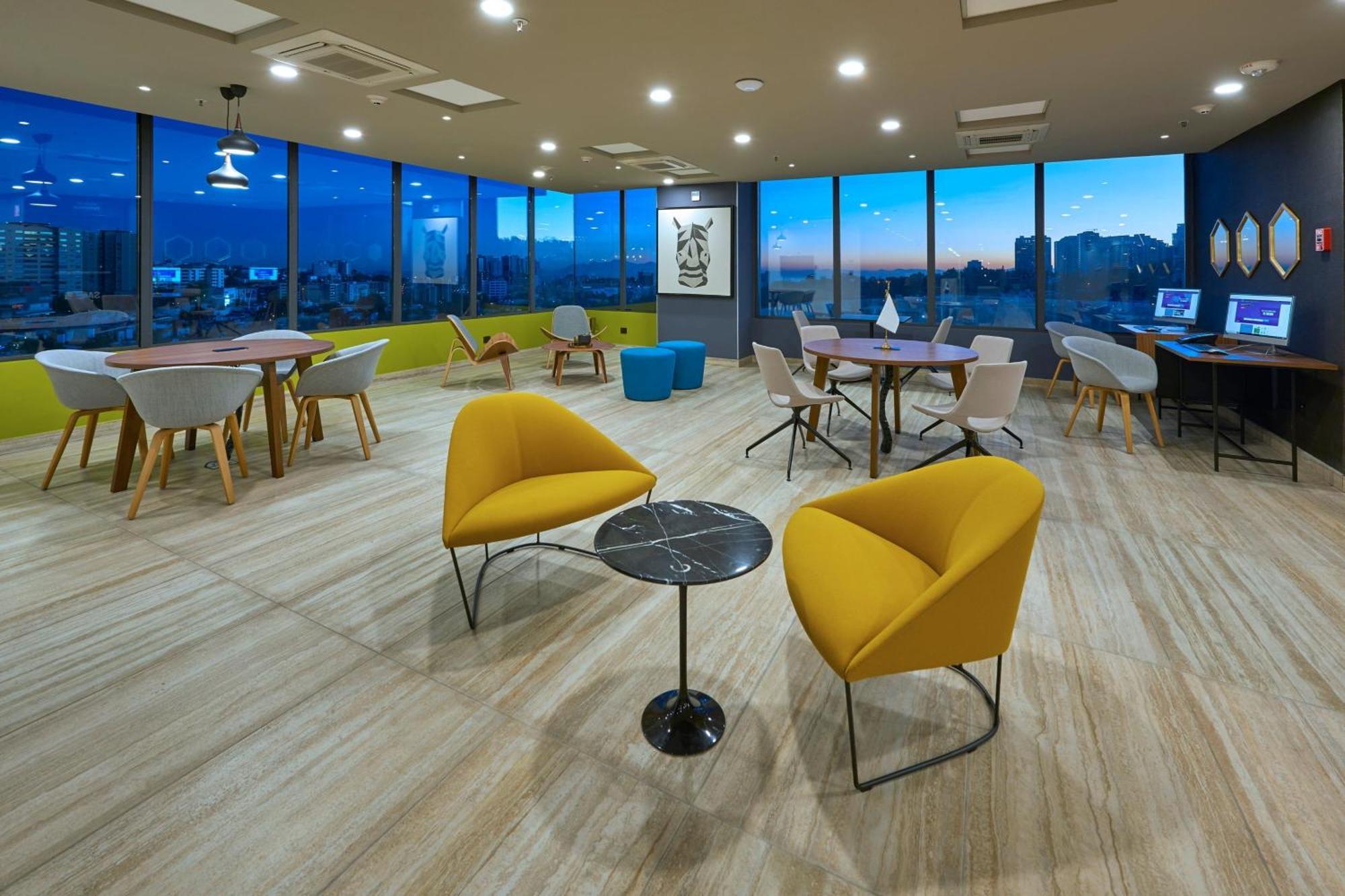 City Express Plus By Marriott Ciudad De Mexico Interlomas Extérieur photo